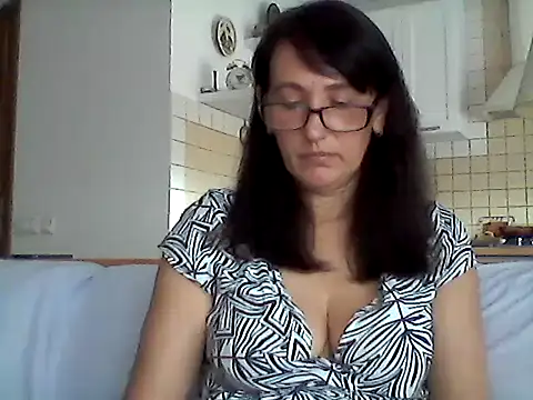 Elena48324 online show from July 5, 10:10 am