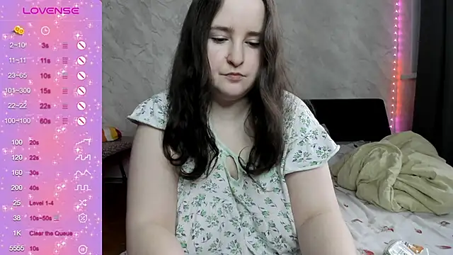 alice allens online show from November 18, 9:32 am