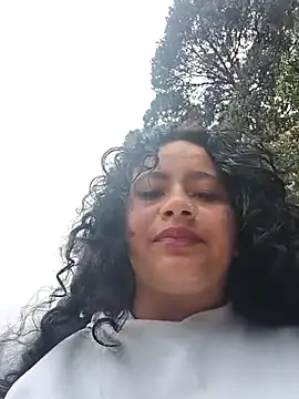 Yaya watson online show from June 25, 8:10 pm
