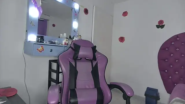 soffy rosses online show from April 12, 7:55 am