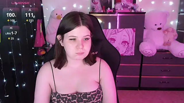 AmyVibess online show from November 6, 8:04 pm