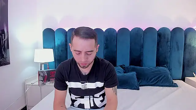 Lushian  online show from February 5, 3:26 pm