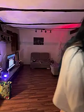 Seductively4 20 online show from February 7, 6:23 pm