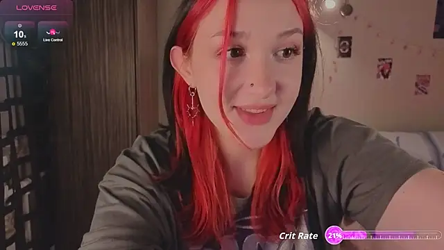 Snapshot of CrystalBlaze_ chatting on October 10, 8:36 pm CrystalBlaze online show from October 10, 8:36 pm