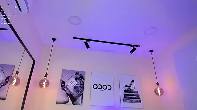 Samantha hotly online show from April 22, 3:20 pm