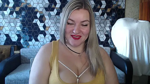 NikaSkylink online show from February 5, 7:00 am