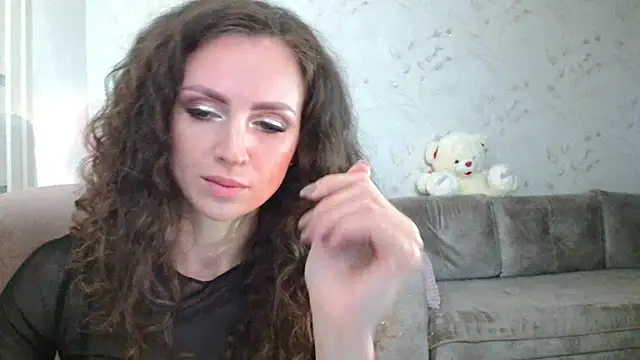 Amber Carrol online show from April 25, 5:21 pm