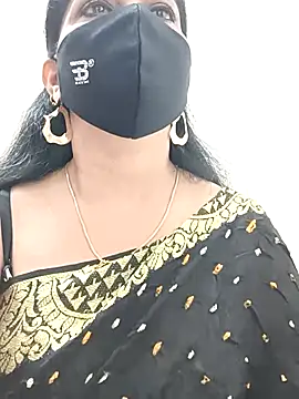 shivani27 online show from September 21, 3:43 pm