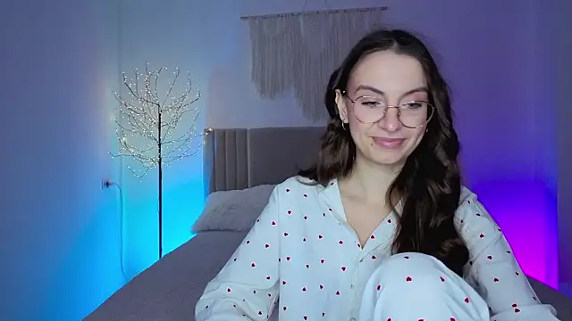 Real cutie1 online show from March 5, 2:24 pm