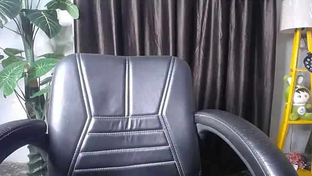 kiara 1122 online show from April 25, 10:18 pm