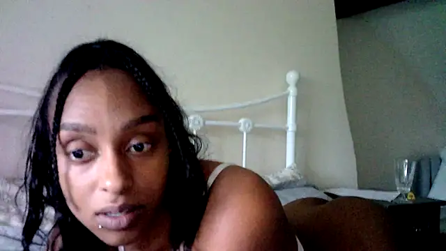 Hazel Dollxx online show from August 6, 6:48 pm