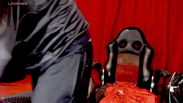 blondehot5v online show from March 10, 1:48 pm