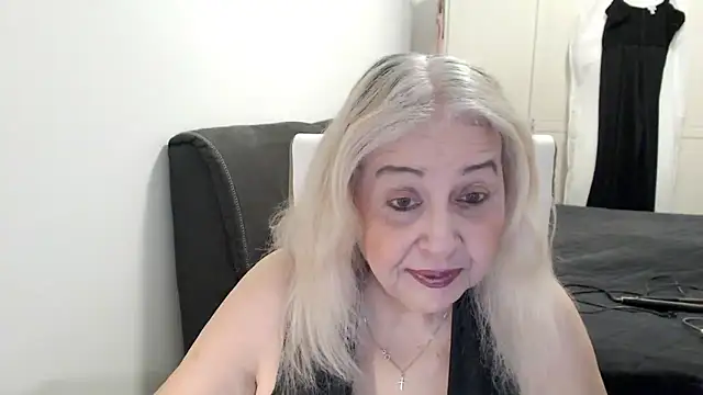 SusiLifeXXX online show from April 24, 8:11 pm