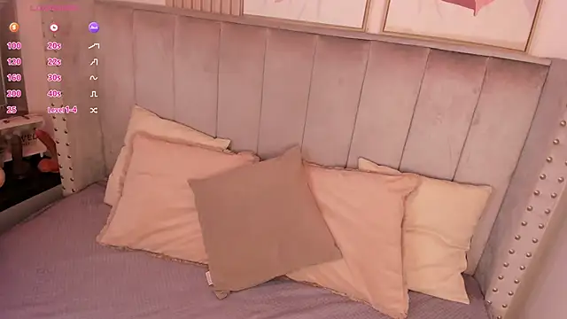 Seshat Hitt online show from November 27, 3:09 am