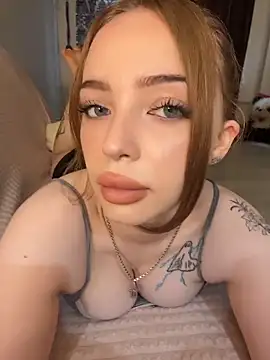 Hannah xBaby online show from June 14, 8:04 am