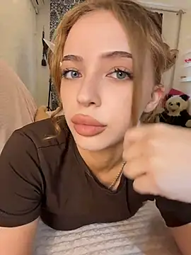 Hannah xBaby online show from June 25, 3:13 pm