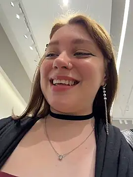 lucy-joy online show from June 5, 9:26 am