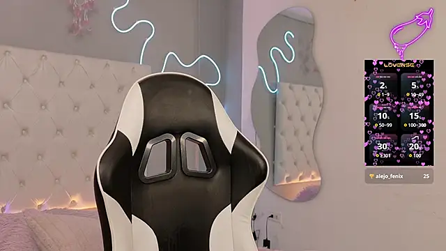 Megan  cole1 online show from March 7, 5:25 am