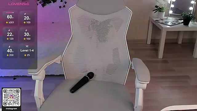 ArleneThomas online show from November 22, 1:58 pm