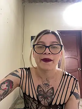 KoraSweett online show from March 9, 6:44 pm