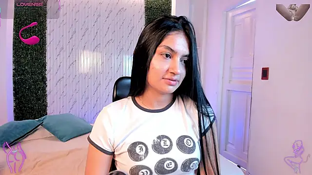 AidaJones online show from March 12, 12:41 pm