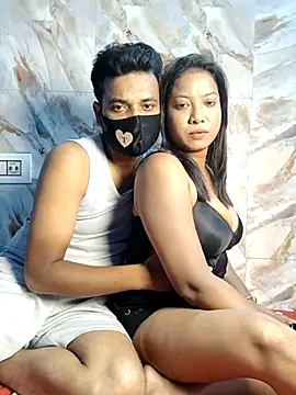 Snapshot of hornyzinia123 chatting on September 24, 10:03 am hornyzinia123 online show from September 24, 10:03 am