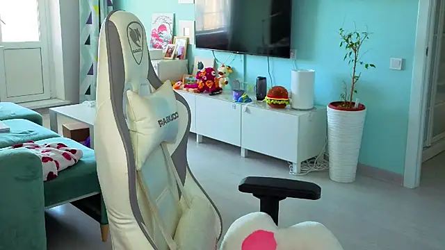 Im suka online show from April 29, 3:43 am