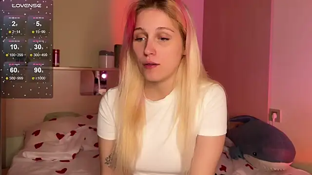  Annabel Myr  online show from October 16, 4:09 pm