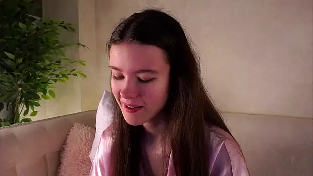 WiloneBoardley online show from April 20, 2:03 am