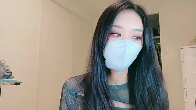 ramuchan desu online show from October 26, 1:45 am