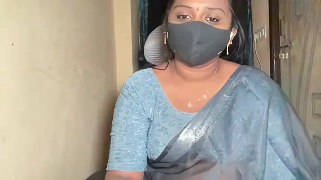 Pavani-Sexy online show from March 30, 5:45 pm