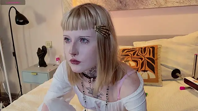 MilkMeSoftly online show from June 11, 8:55 am