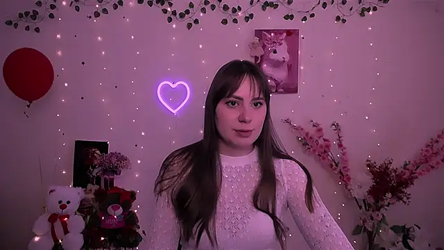 Amanda Bright  online show from April 21, 11:17 am