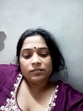Snapshot of Trisha_71 chatting on October 8, 9:13 am Trisha 71 online show from October 8, 9:13 am