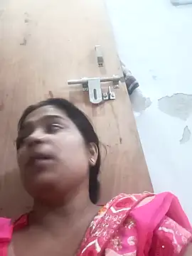 Snapshot of Trisha_71 chatting on September 16, 12:35 pm Trisha 71 online show from September 16, 12:35 pm