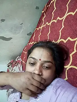 Snapshot of Trisha_71 chatting on October 16, 6:05 am Trisha 71 online show from October 16, 6:05 am