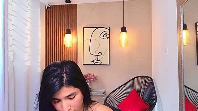 Lia Mar  online show from June 9, 8:08 pm