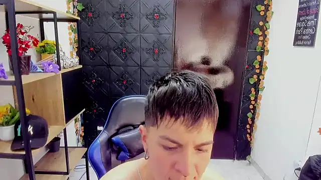  Hannah Hot online show from April 24, 3:09 am