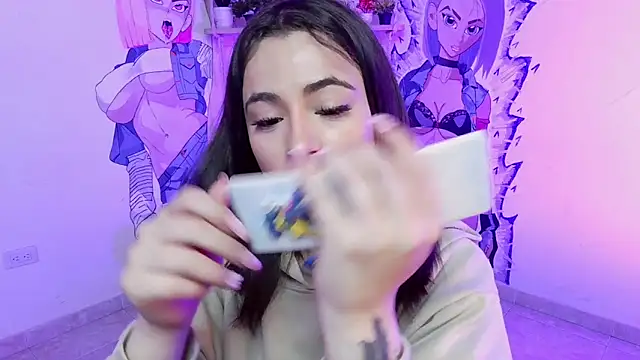 sofi lara28 online show from April 22, 12:46 pm