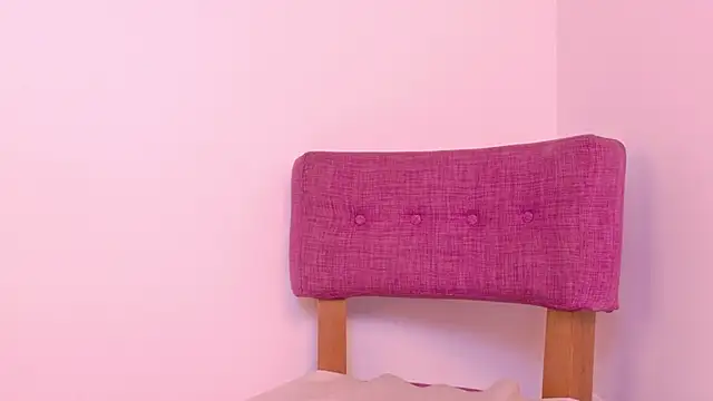 KITY HILL online show from December 14, 4:51 am