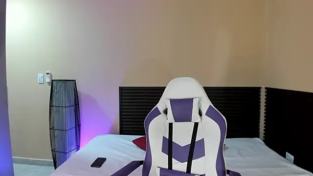 scarlett enjoy1 online show from January 8, 1:37 pm