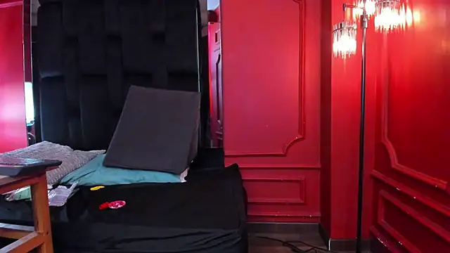 bellarivera  online show from February 18, 7:13 pm