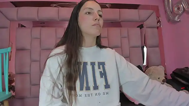 paula miler1 online show from February 9, 2:41 pm