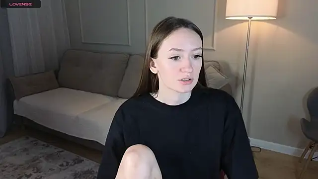 cutienaughtygirl online show from April 27, 8:44 am