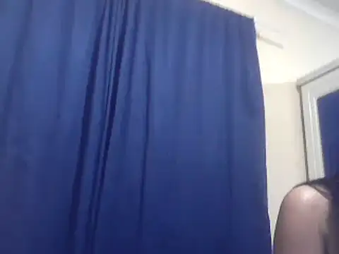 Snapshot of cute_indianxo chatting on September 11, 7:25 pm cute indianxo online show from September 11, 7:25 pm