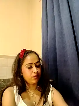 cute indianxo online show from April 24, 6:11 pm