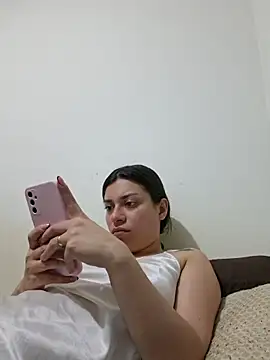 AmaiaSalvatore online show from July 30, 10:32 pm
