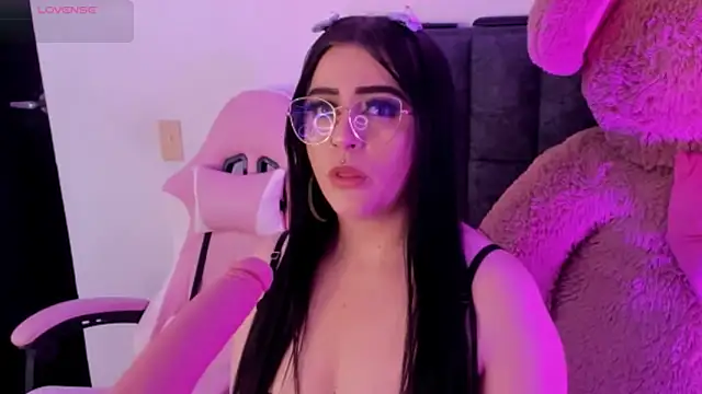 bellacruz3 online show from April 23, 6:32 pm