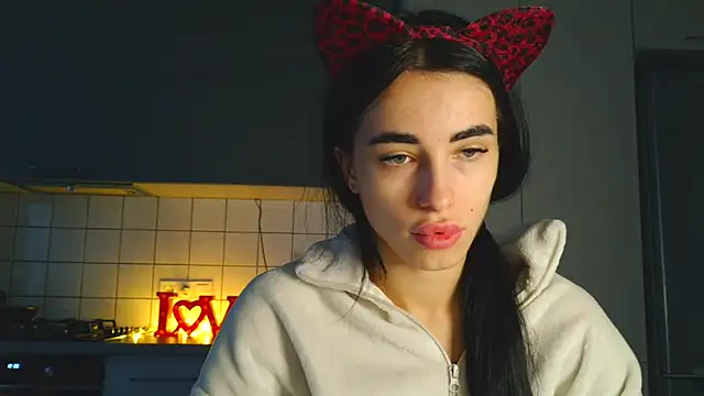 Snapshot of EvaMelnik chatting on October 7, 2:54 pm EvaMelnik online show from October 7, 2:54 pm