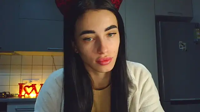 Snapshot of EvaMelnik chatting on October 5, 4:34 pm EvaMelnik online show from October 5, 4:34 pm